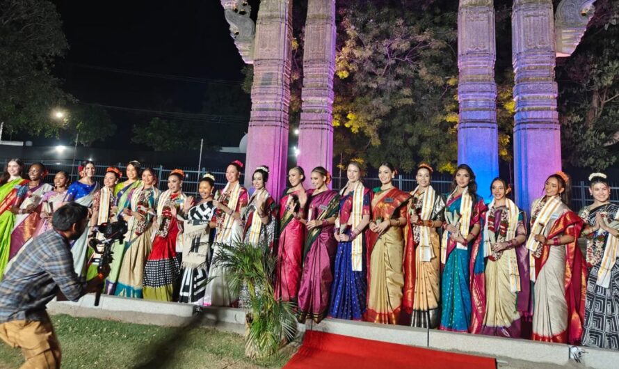 Bueauty queens : ఖిలా వరంగల్ కోటకు ప్రపంచ సుందరిమణులు..