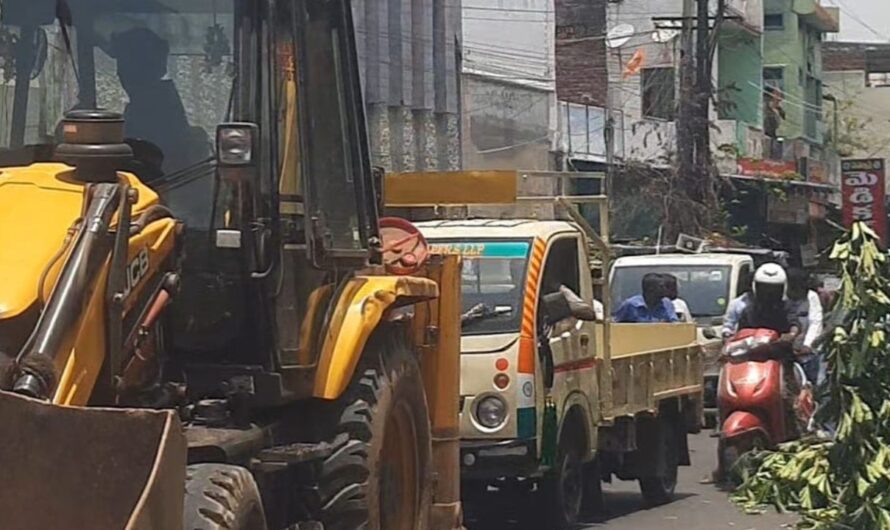 Warangal Traffic : ట్రాఫిక్‌కు అంతరాయం…