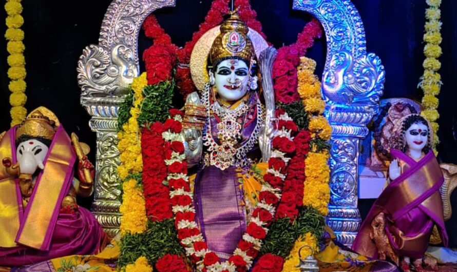 Warangal Temples : శ్రీరాజరాజేశ్వరిదేవి ఆలయంలో సంపూర్ణ భగవద్గీత పారాయణం…