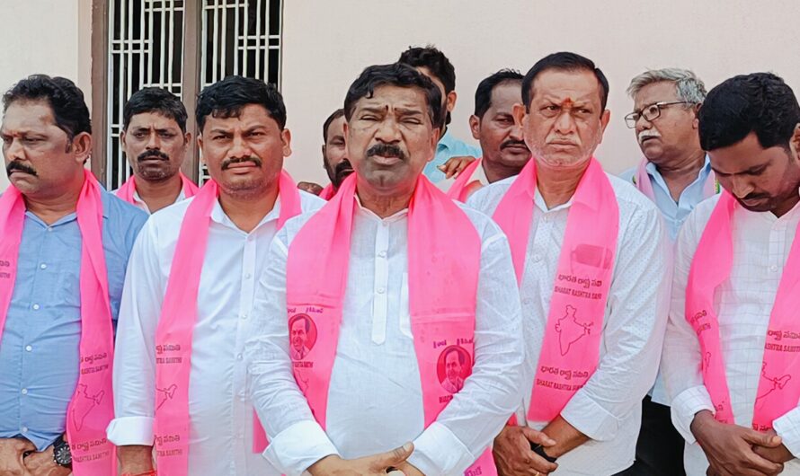 DR Thati Konda Rajayya : ప్రజలను తప్పు దోవ పట్టించడానికి చేస్తున్నాడు రేవంత్ రెడ్డి