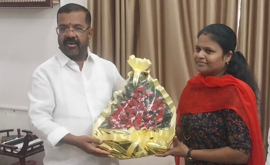 Bhadrakali Temple EO : శ్రీమతి రామల సునీత