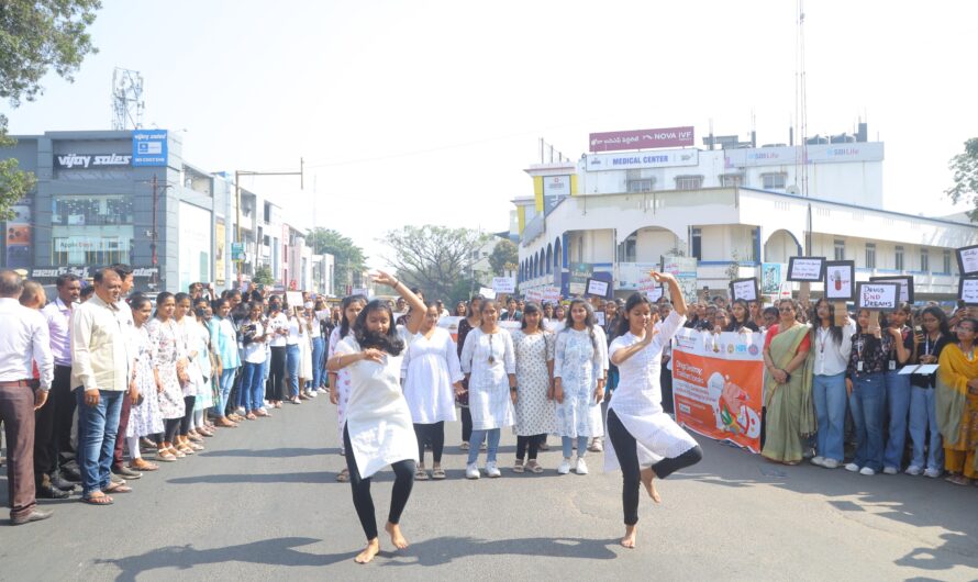 Road Show : డ్రగ్స్ కు వ్యతిరేకంగా భారీ రోడ్డు షో