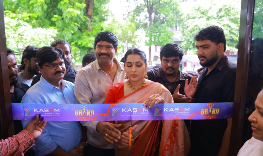 Clothing exhibition : భద్రాచలం లో కాసం ఫ్యాషన్స్ ఎగ్జిబిషన్ ఘన ప్రారంభం